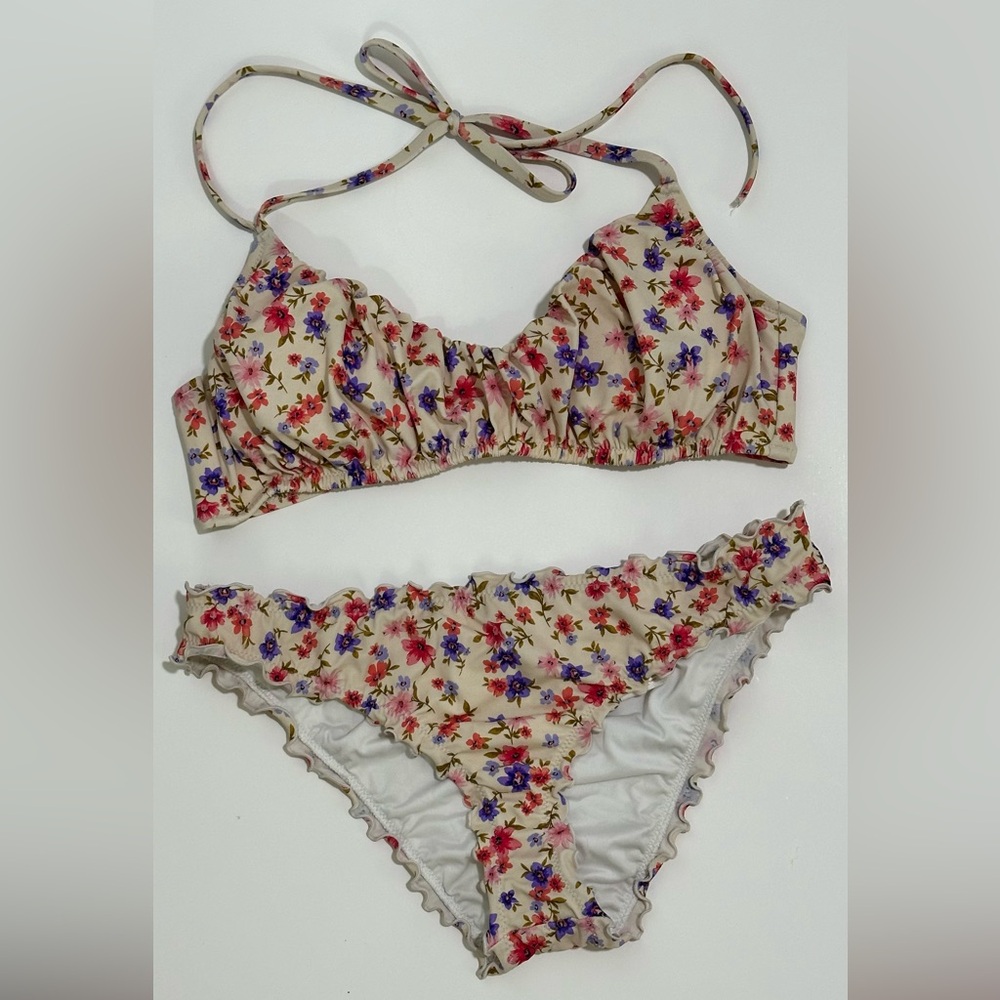 Shade & Shore Floral Bikini Set – Top Small / Bottom Medium